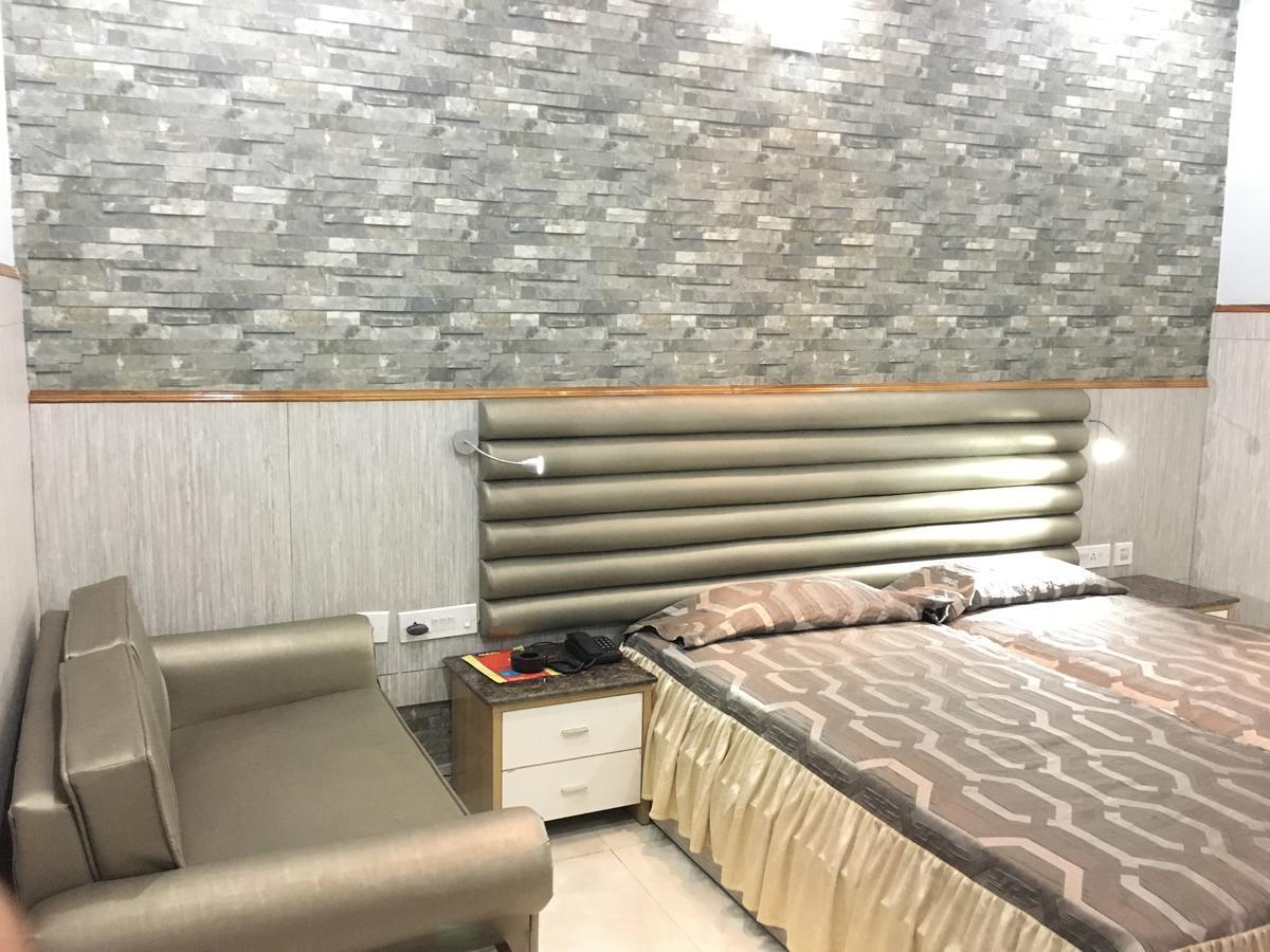 Nalanda Hotel จัมเชดปูร์ ภายนอก รูปภาพ