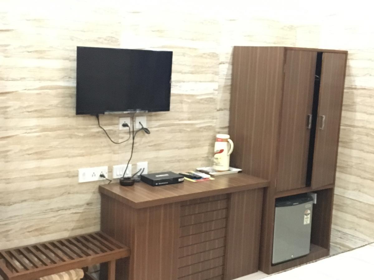 Nalanda Hotel จัมเชดปูร์ ภายนอก รูปภาพ