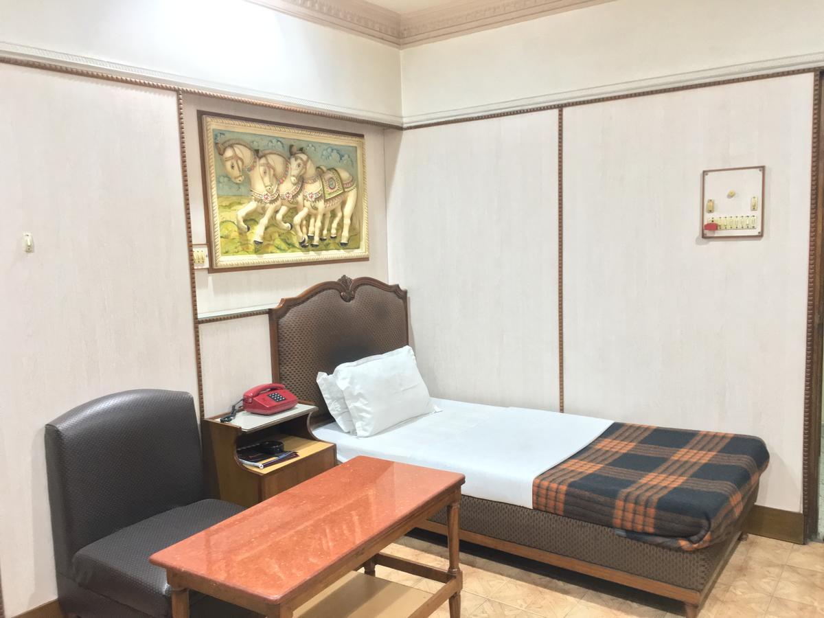 Nalanda Hotel จัมเชดปูร์ ภายนอก รูปภาพ